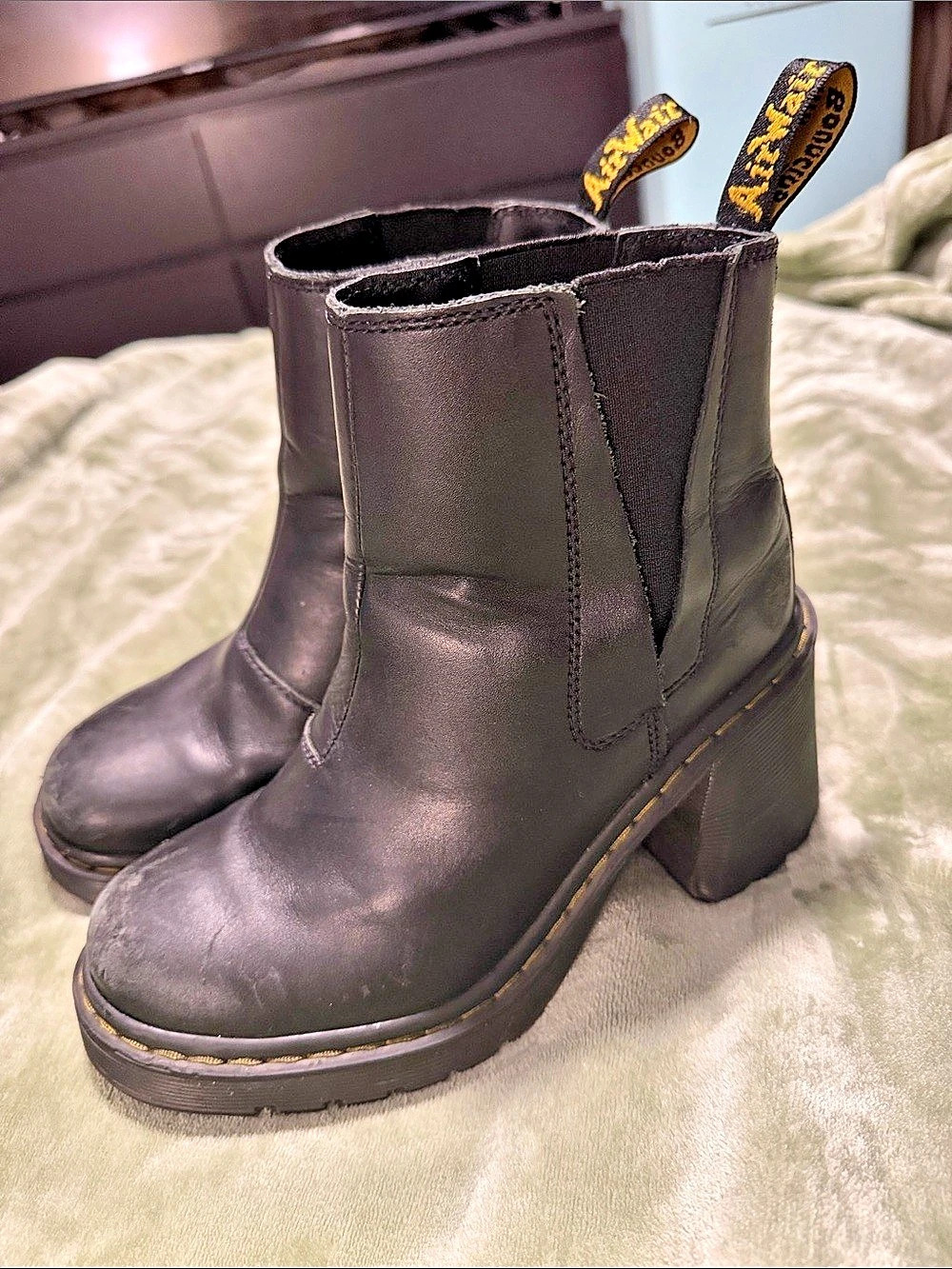 Dr. Martens 2976 Quad Chelsea Boots Black US 7